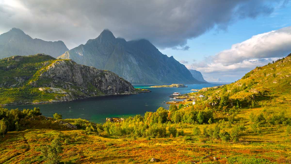 挪威洛夫特山脉风光