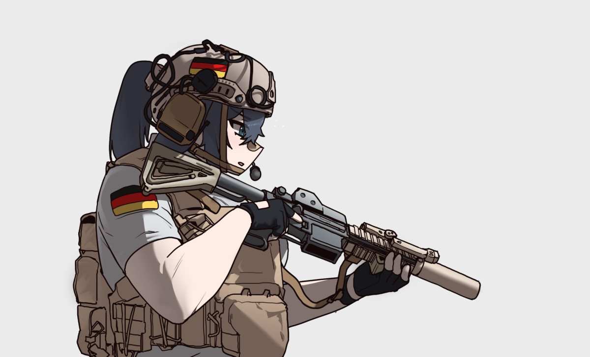 动漫女兵壁纸