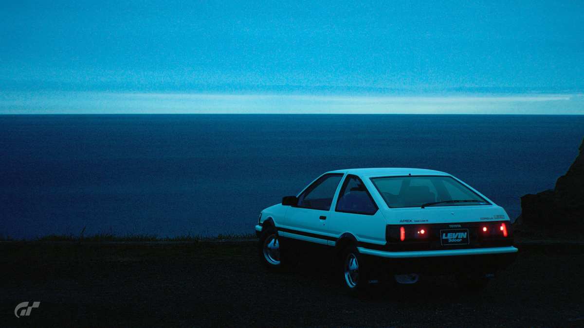 海边的白色小车