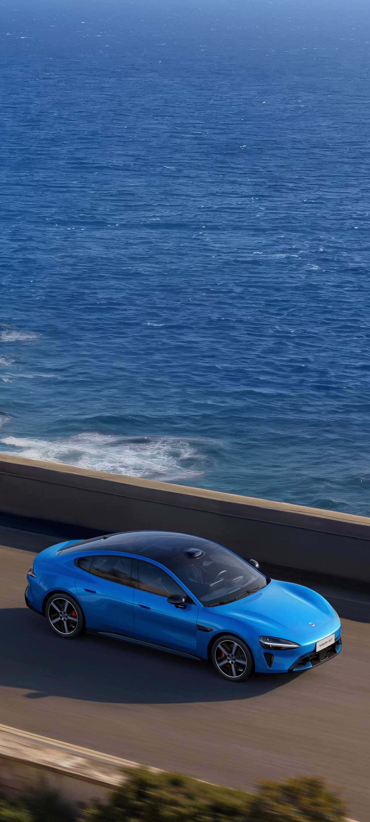 蓝色跑车海景壁纸