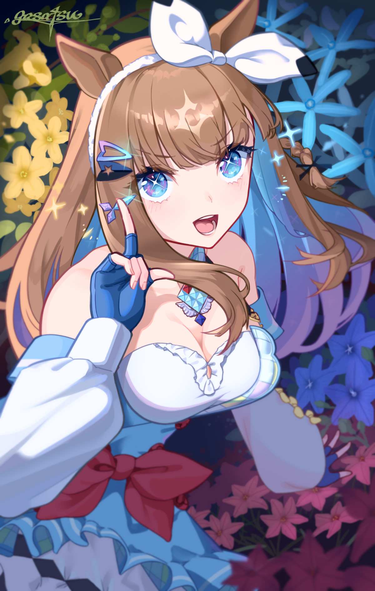 蓝眼长发少女