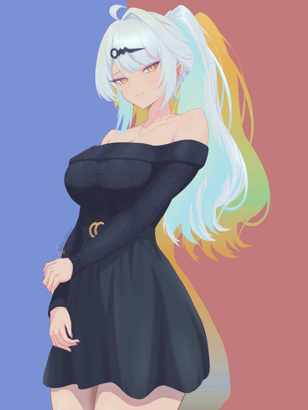 白发黄眼动漫女孩