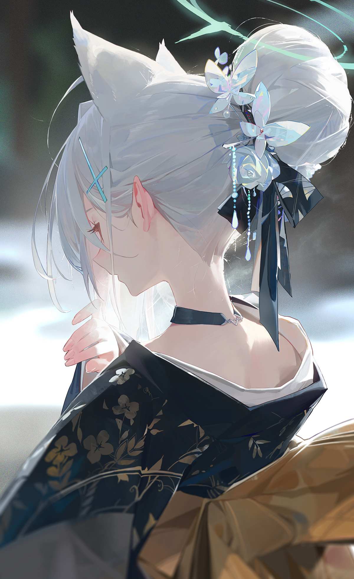蓝白交织的动漫女孩