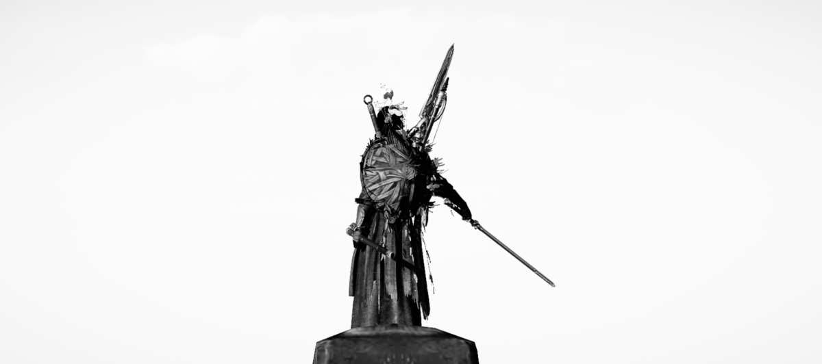 武士雕像黑白壁纸