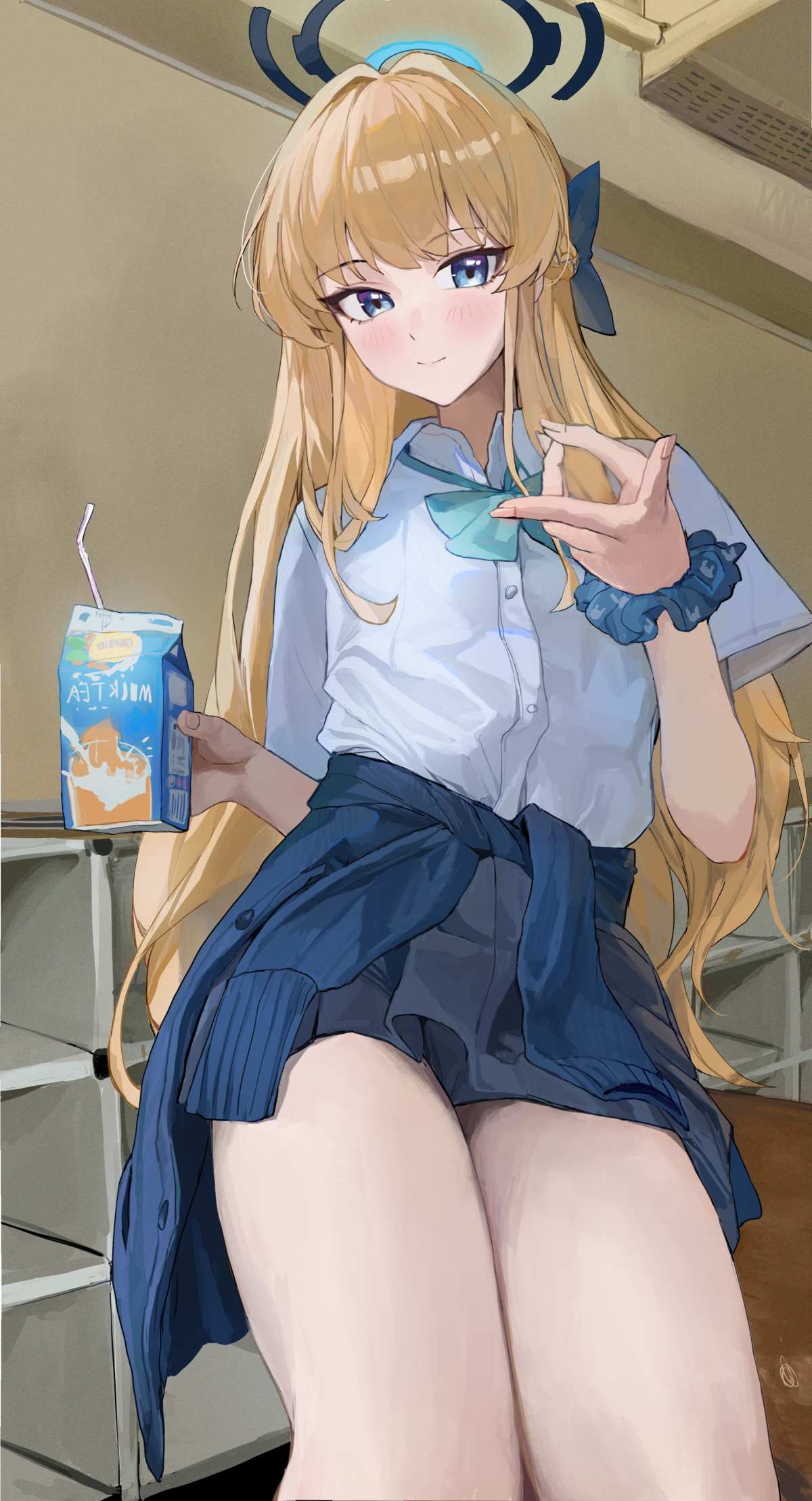 蓝发少女